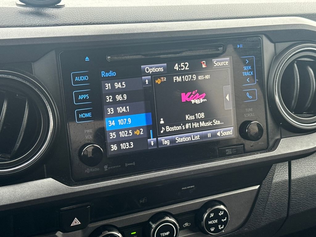 Used 2018 Toyota Tacoma TRD Sport w/ Technology Package image 22