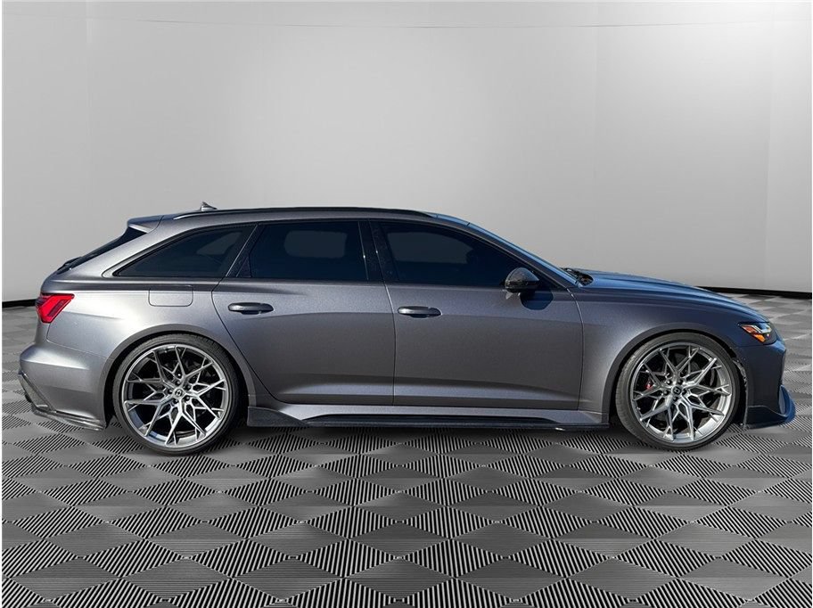Used 2022 Audi RS 6 AWD/4WD image 6
