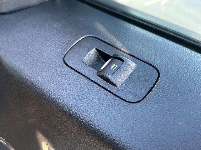 Used 2018 Ford F150 Lariat w/ Equipment Group 502A Luxury image 32