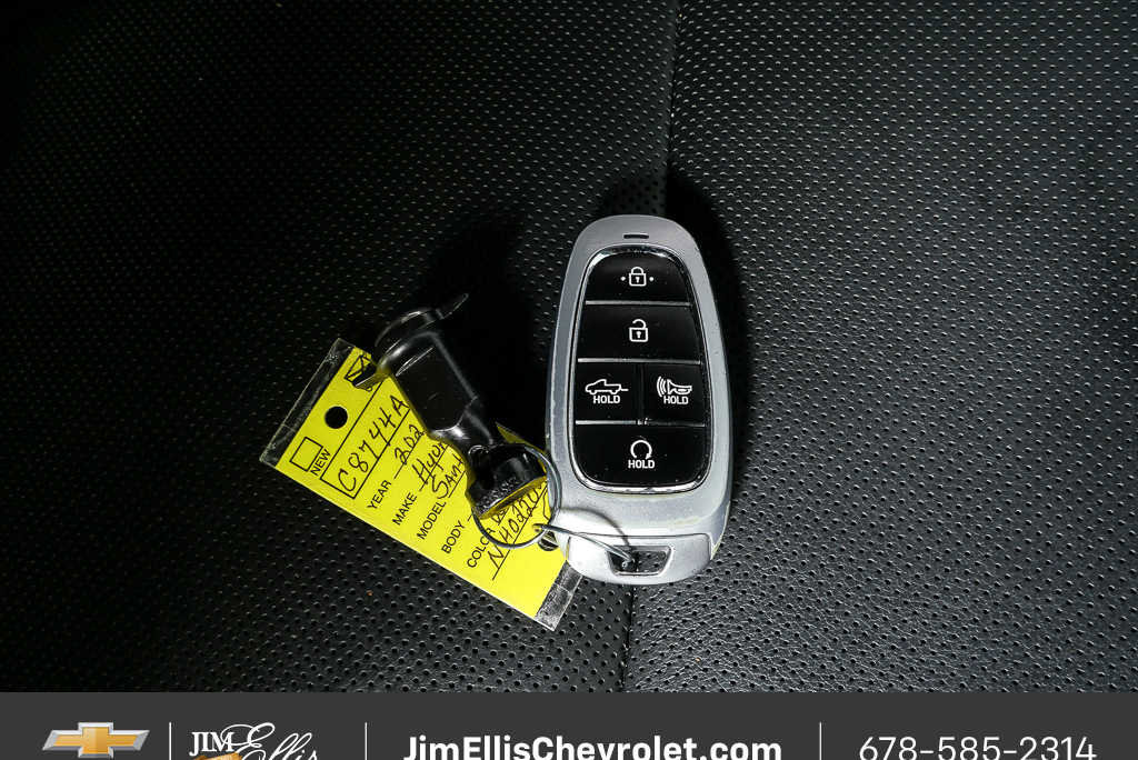 Used 2022 Hyundai Santa Cruz Limited AWD/4WD image 26
