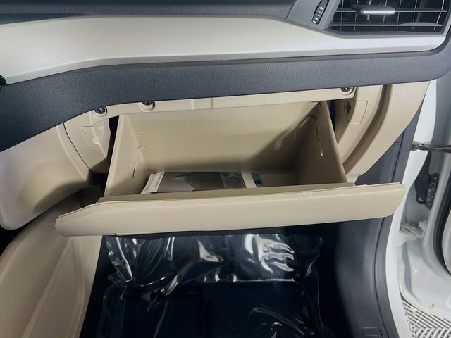 Used 2022 Ford Escape SE w/ Convenience Package image 30