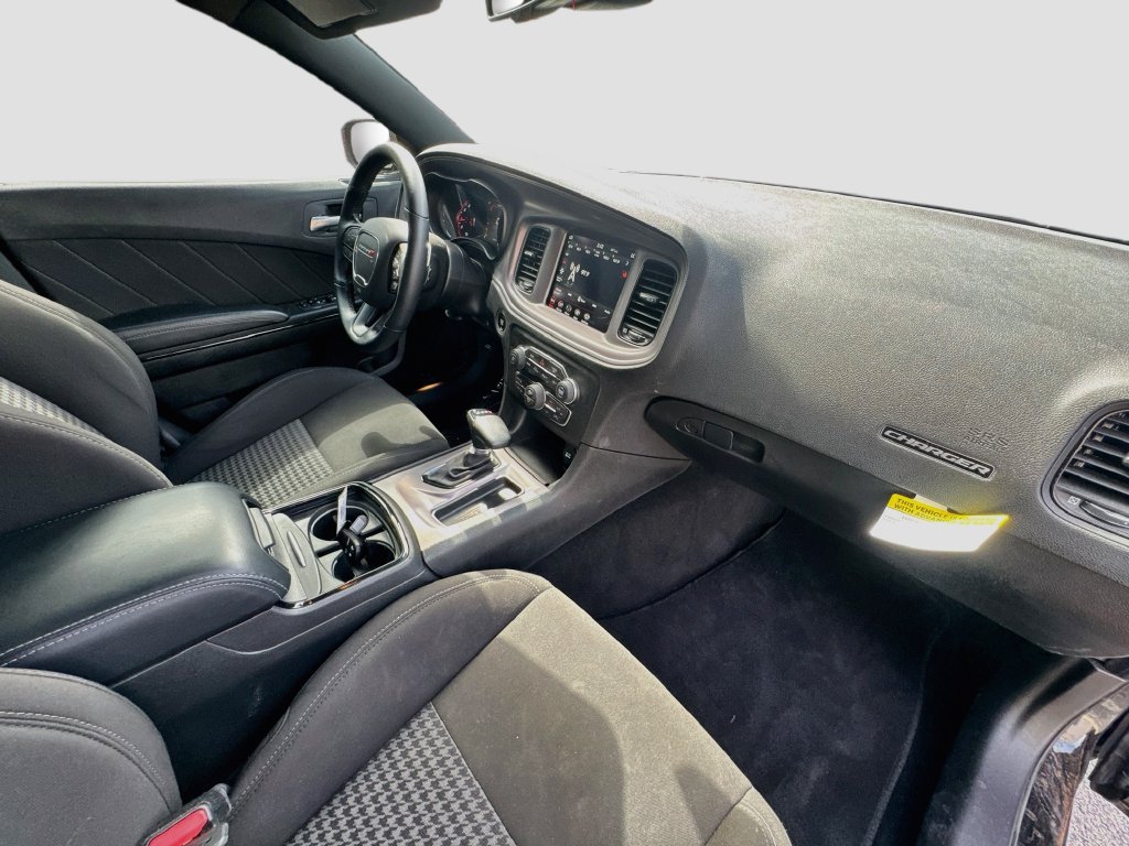 Used 2023 Dodge Charger R/T w/ Blacktop Package RWD image 28