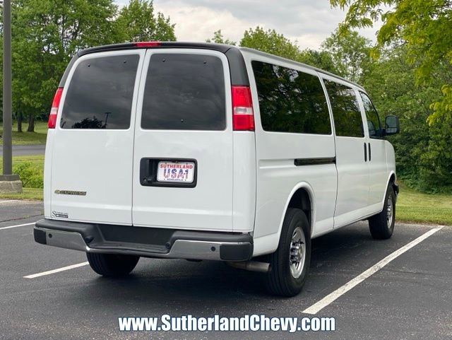 Used 2024 Chevrolet Express 3500 LT w/ LT Preferred Equipment Group RWD image 7