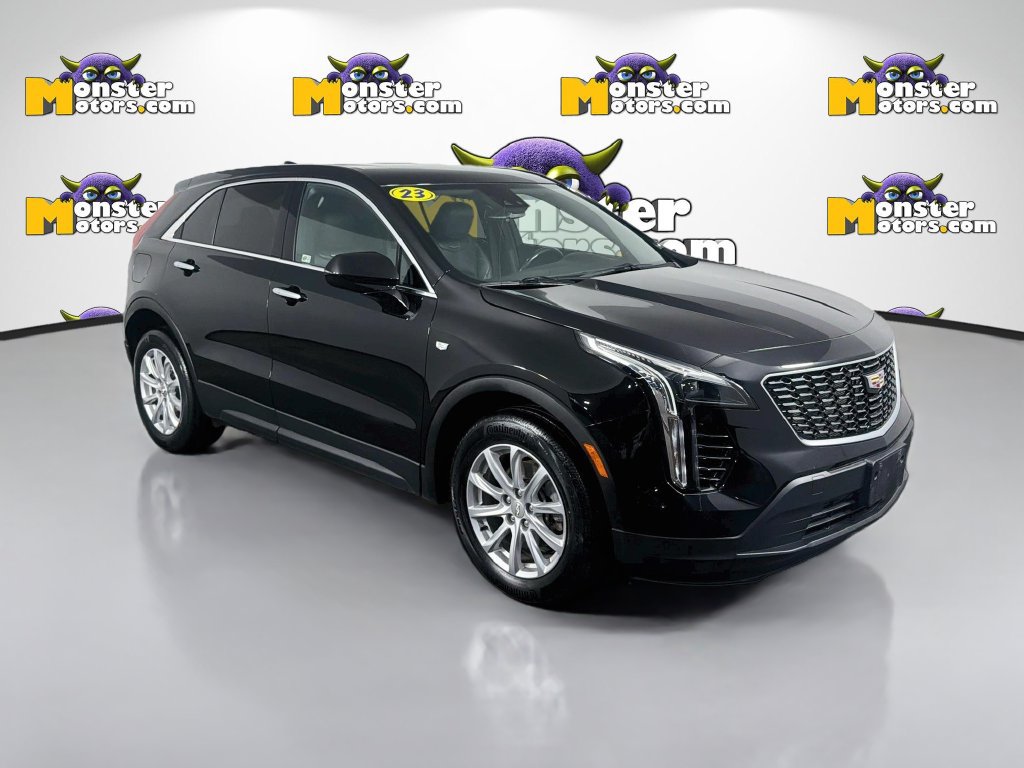 Used 2023 Cadillac XT4 Luxury AWD/4WD image 3