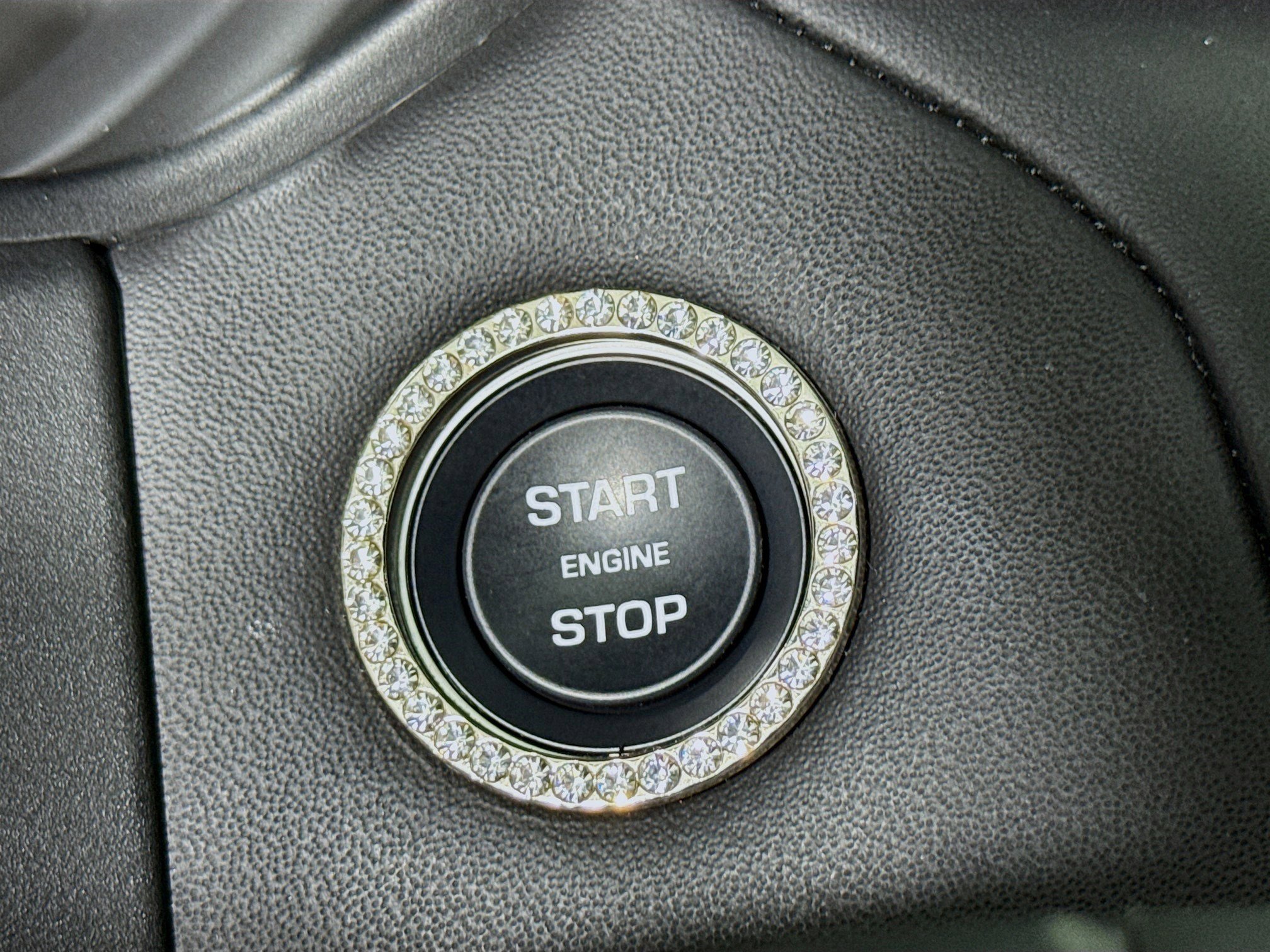 Used 2023 Land Rover Range Rover Velar R-Dynamic S image 21