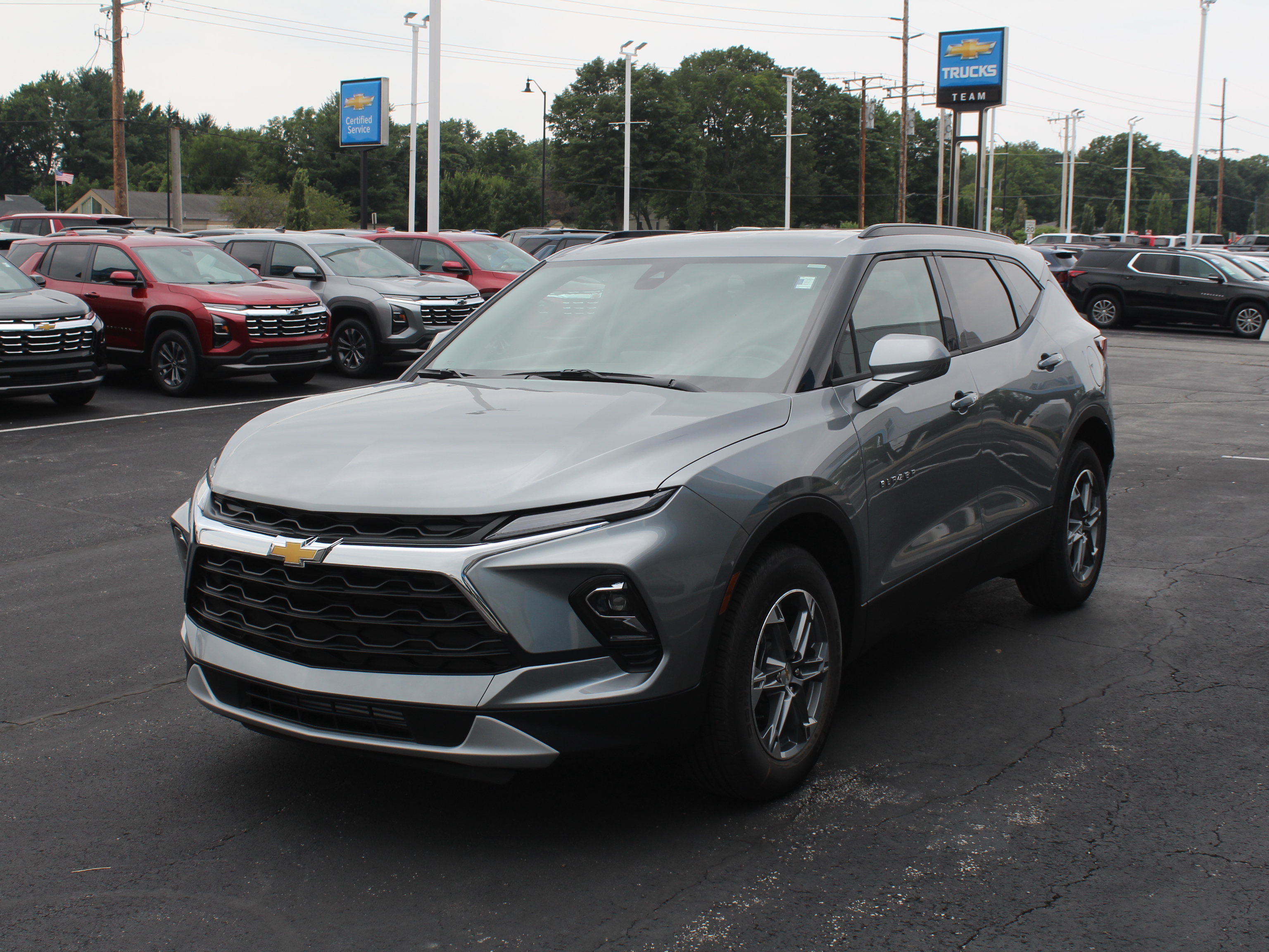 New 2026 Chevrolet Blazer LT w/ Convenience Package AWD/4WD image 7
