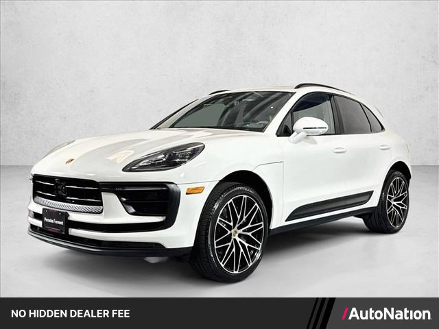 Certified 2026 Porsche Macan AWD/4WD image 1