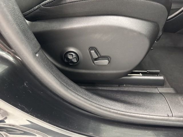 Used 2021 Jeep Cherokee Limited w/ Trailer Tow Group image 25