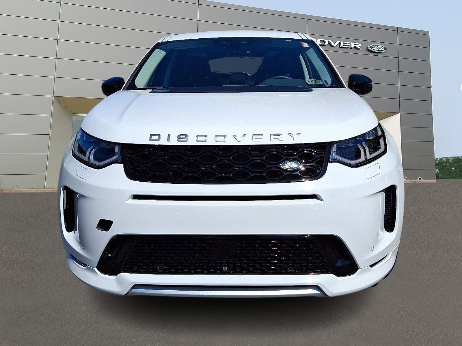 Used 2024 Land Rover Discovery Sport S AWD/4WD image 8
