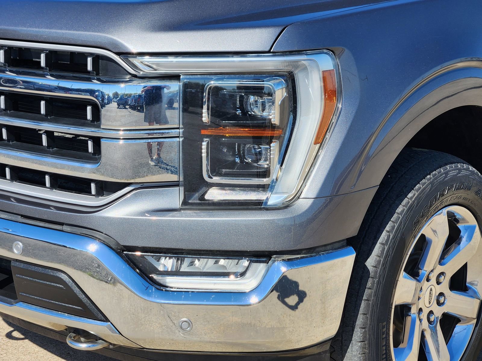 Used 2023 Ford F150 Lariat w/ Equipment Group 502A High image 10