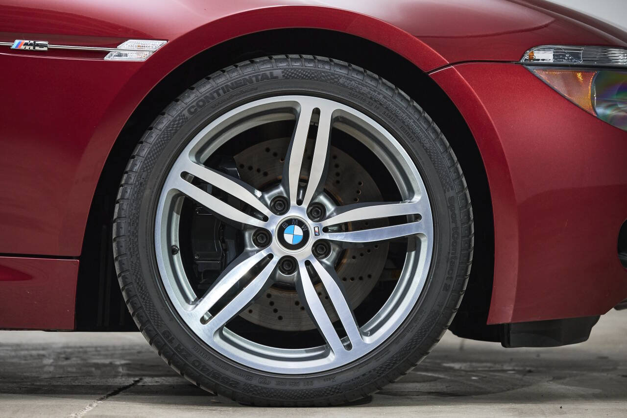 Used 2006 BMW M6 Coupe RWD image 45