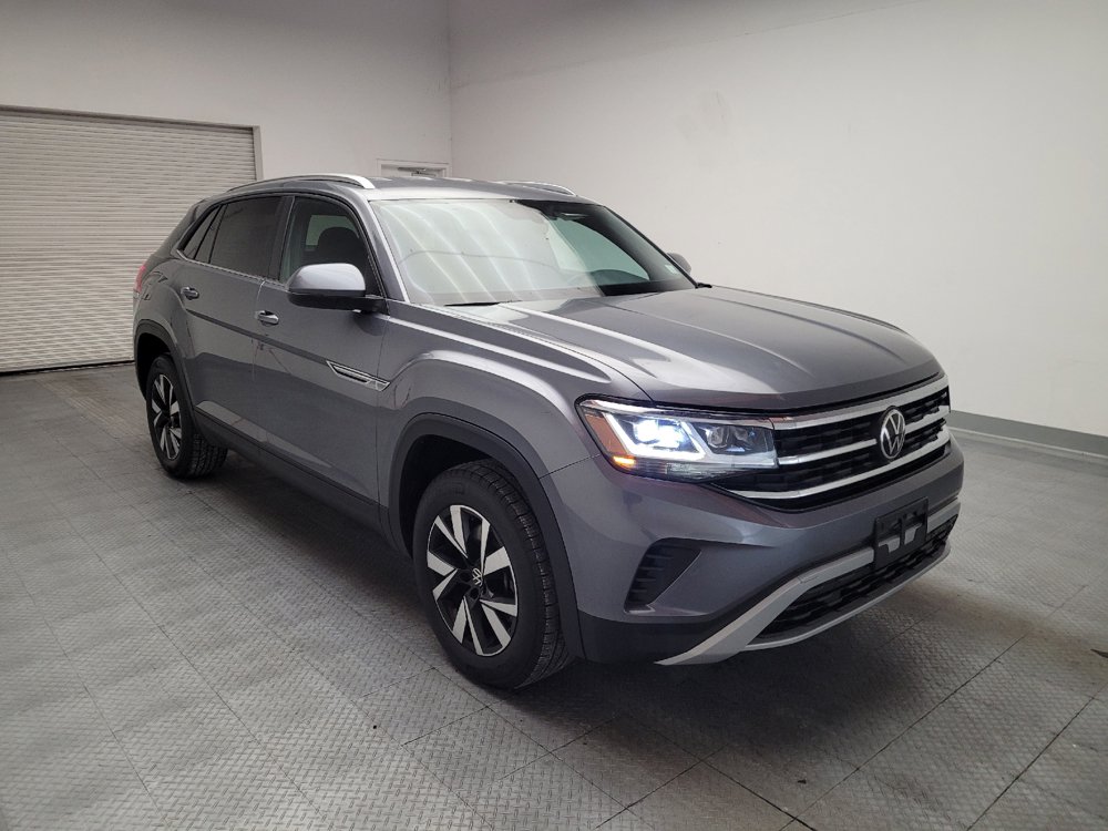 Used 2023 Volkswagen Atlas Cross Sport SE FWD image 13