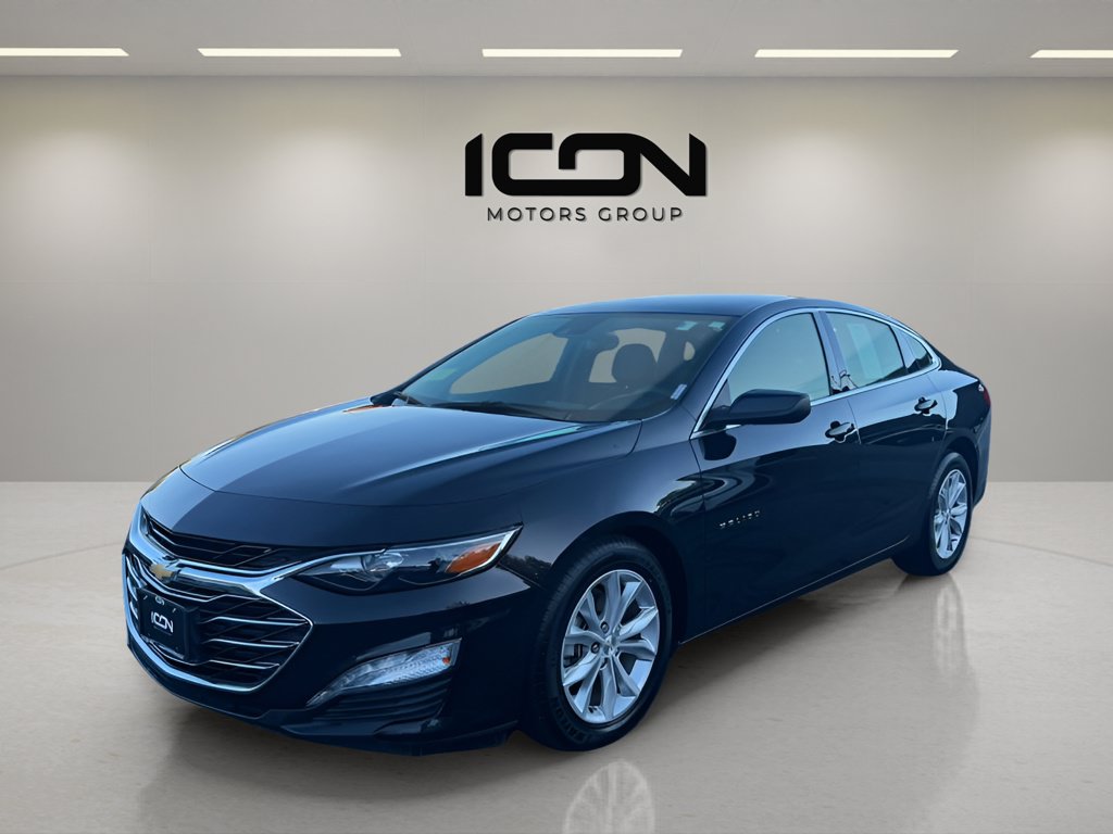 Used 2025 Chevrolet Malibu LT FWD image 1