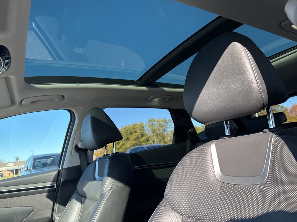 Used 2022 Hyundai Tucson Limited image 8