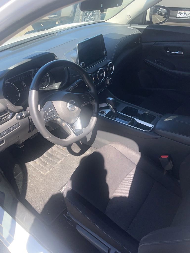 Used 2023 Nissan Sentra SV w/ All-Weather Package image 5