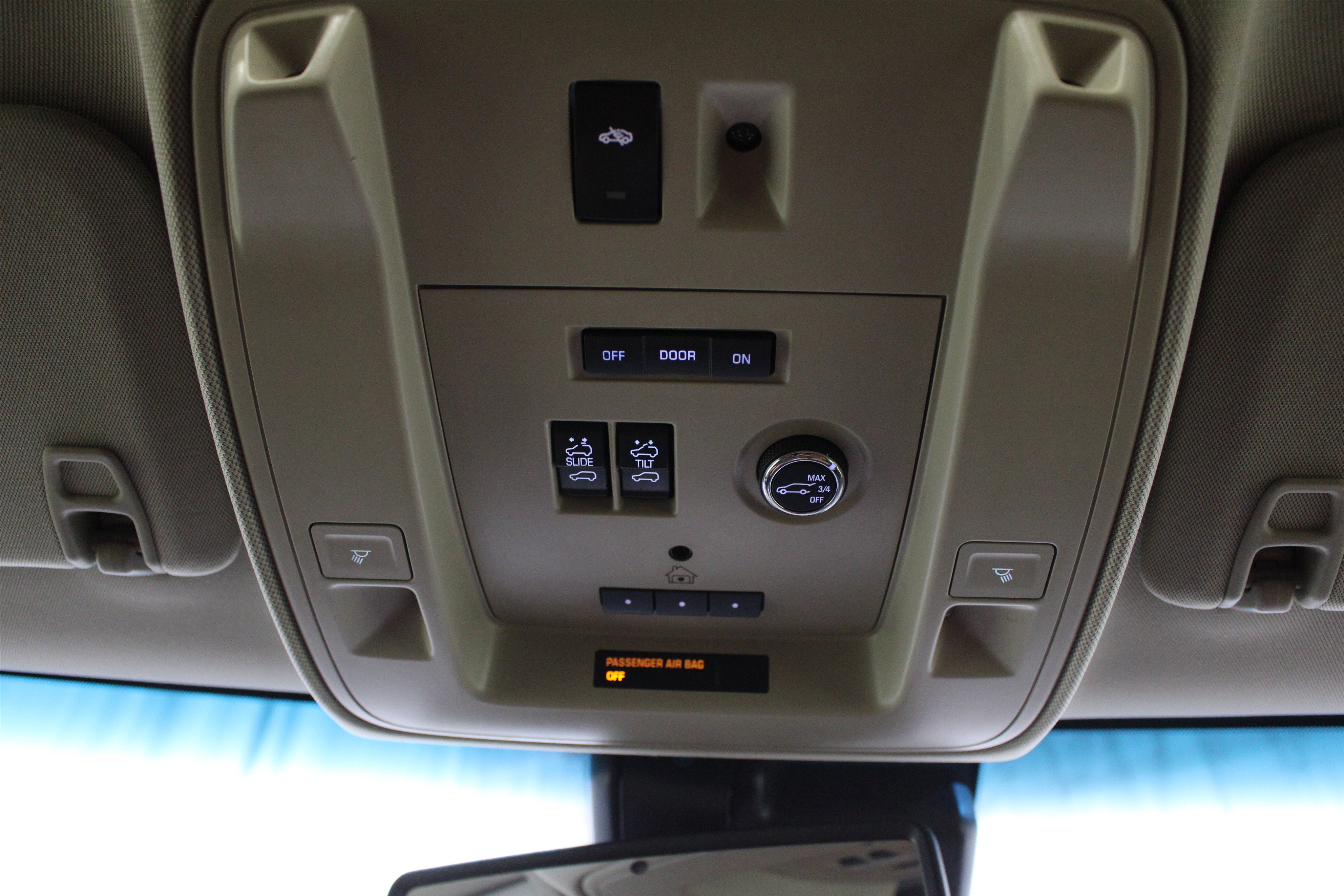 Used 2015 Cadillac Escalade Premium AWD/4WD image 20