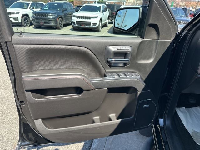 Used 2018 GMC Sierra 1500 SLT image 25