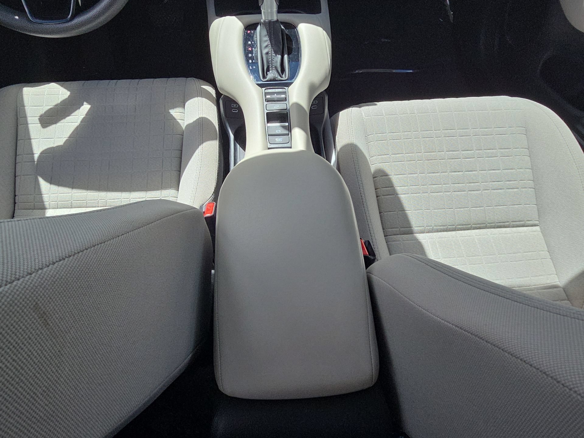 Used 2024 Honda HR-V LX image 25