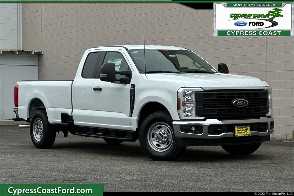 New 2025 Ford F250 XL