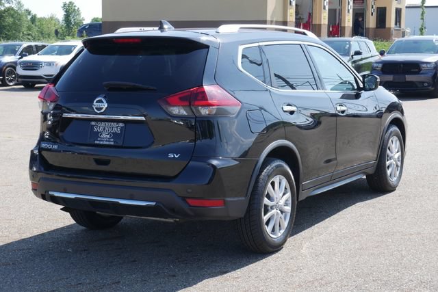 Used 2020 Nissan Rogue SV FWD image 10