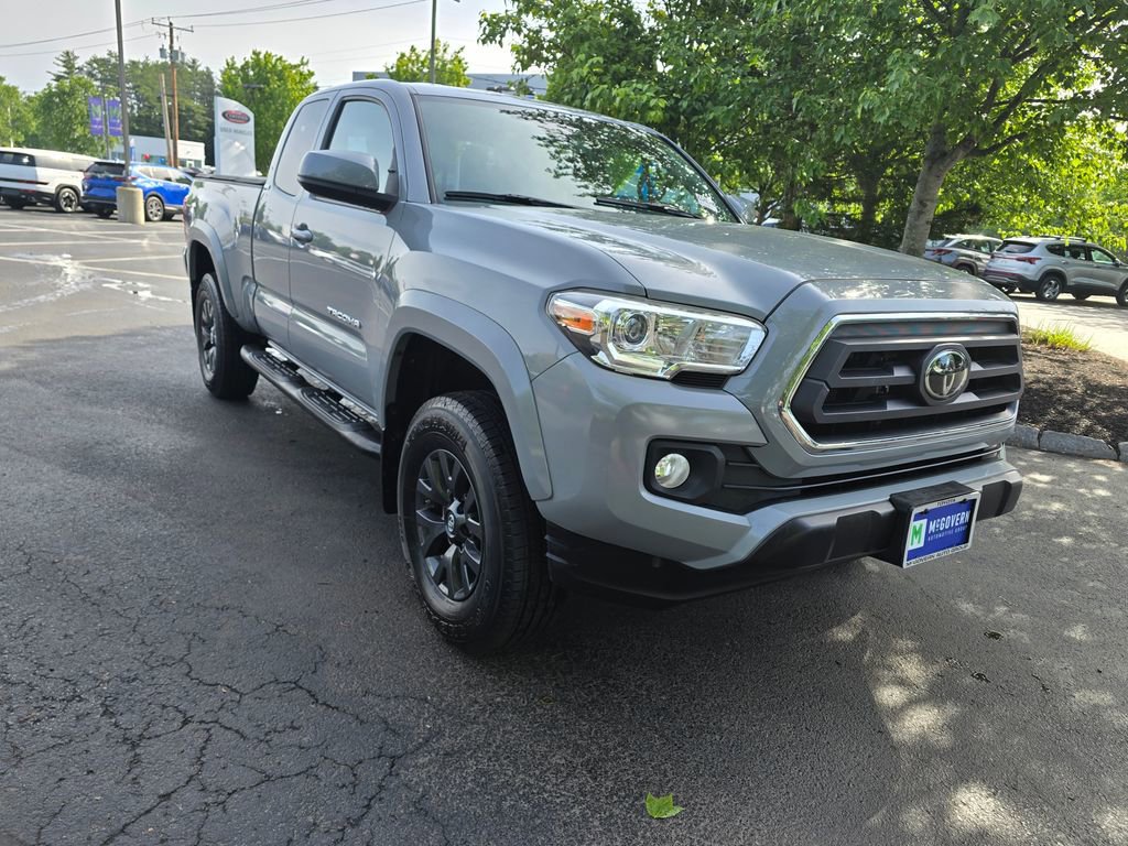 Used 2021 Toyota Tacoma SR5 AWD/4WD image 10