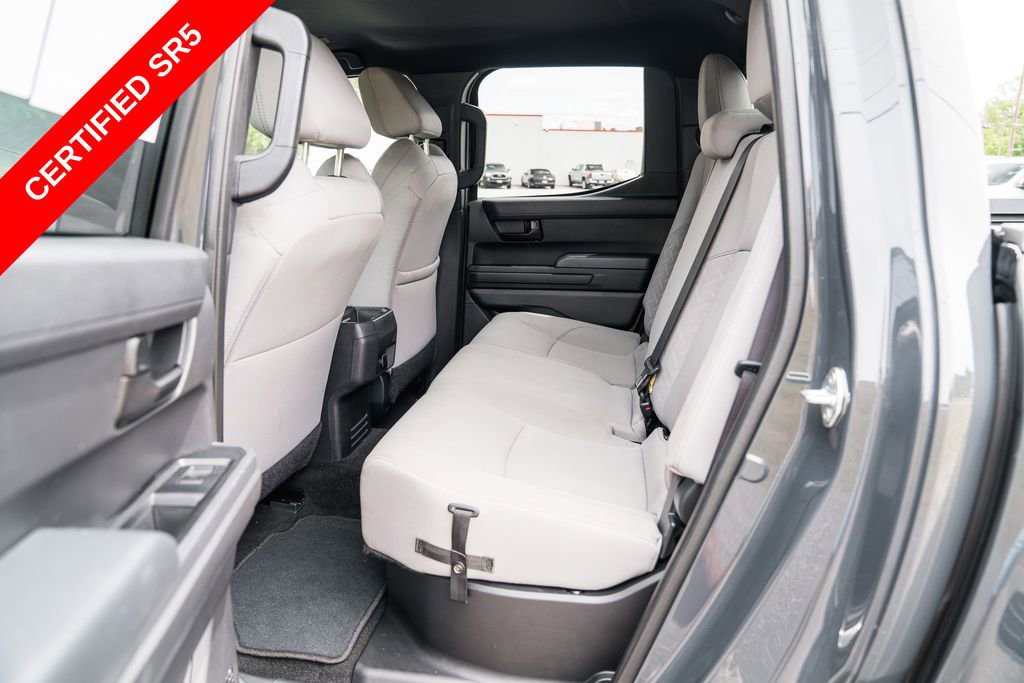 Used 2024 Toyota Tacoma SR5 RWD image 25
