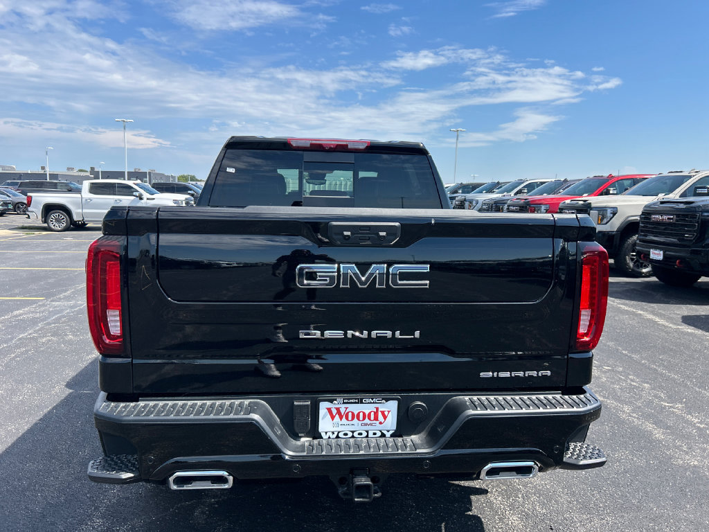 New 2026 GMC Sierra 1500 Denali Ultimate AWD/4WD image 9