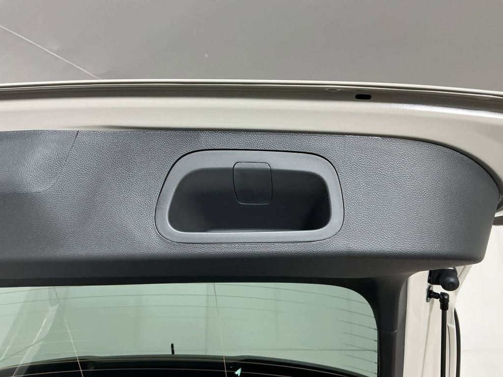 New 2026 Chevrolet Trax ACTIV w/ Driver Confidence Package FWD image 10