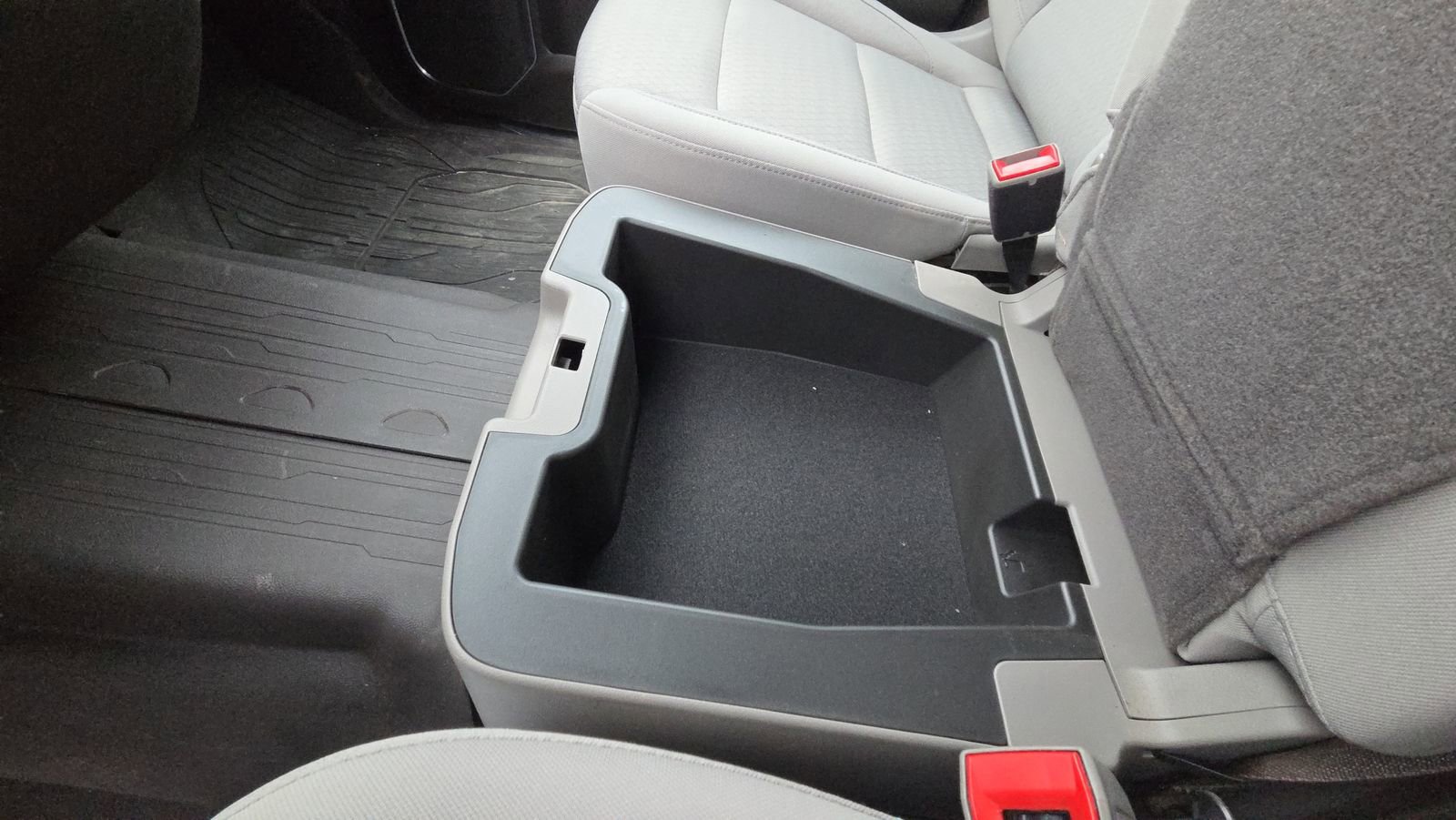 Used 2023 GMC Sierra 1500 SLE image 30