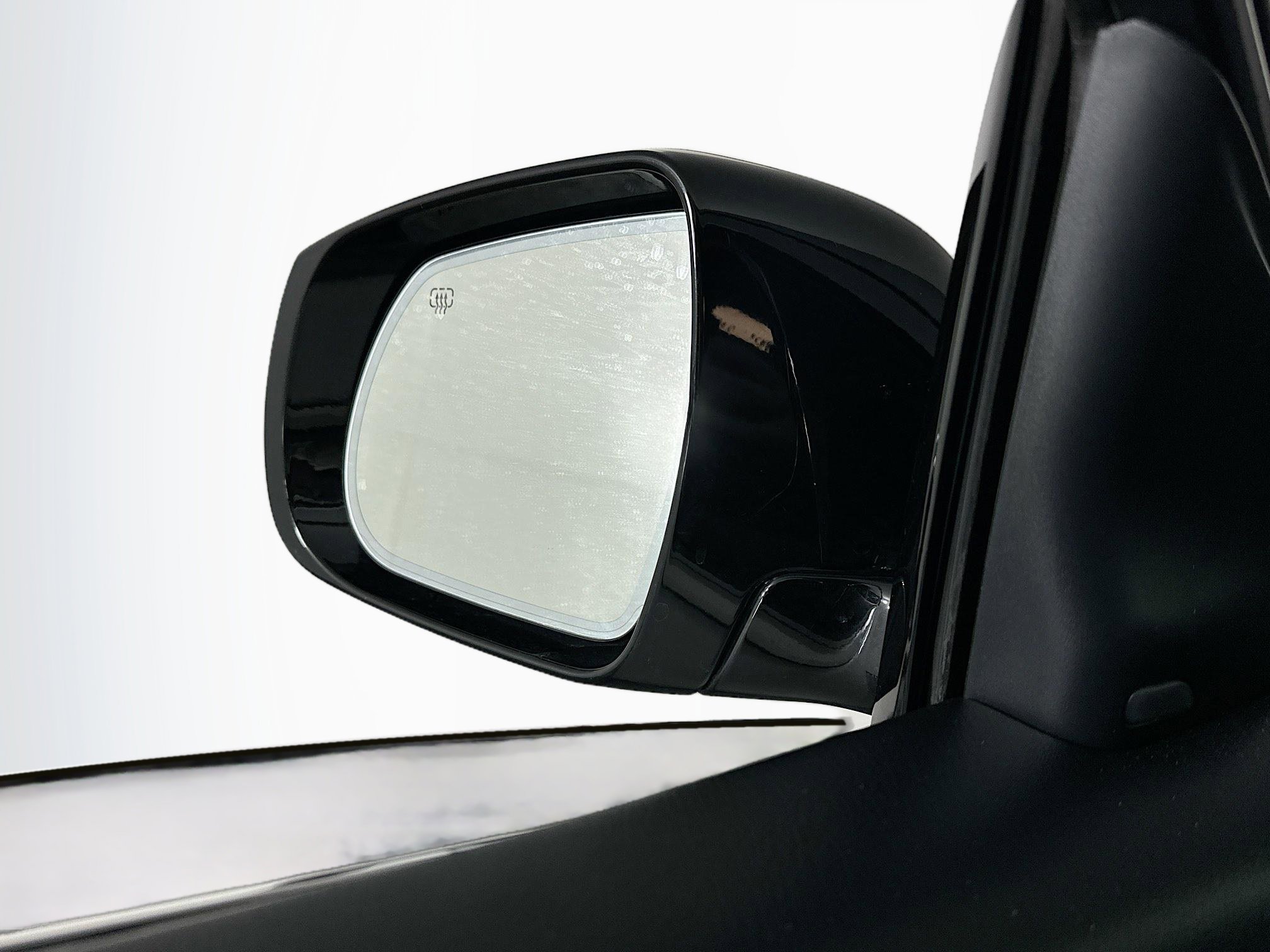 Used 2017 INFINITI QX60 Luxe w/ Premium Plus Package image 16