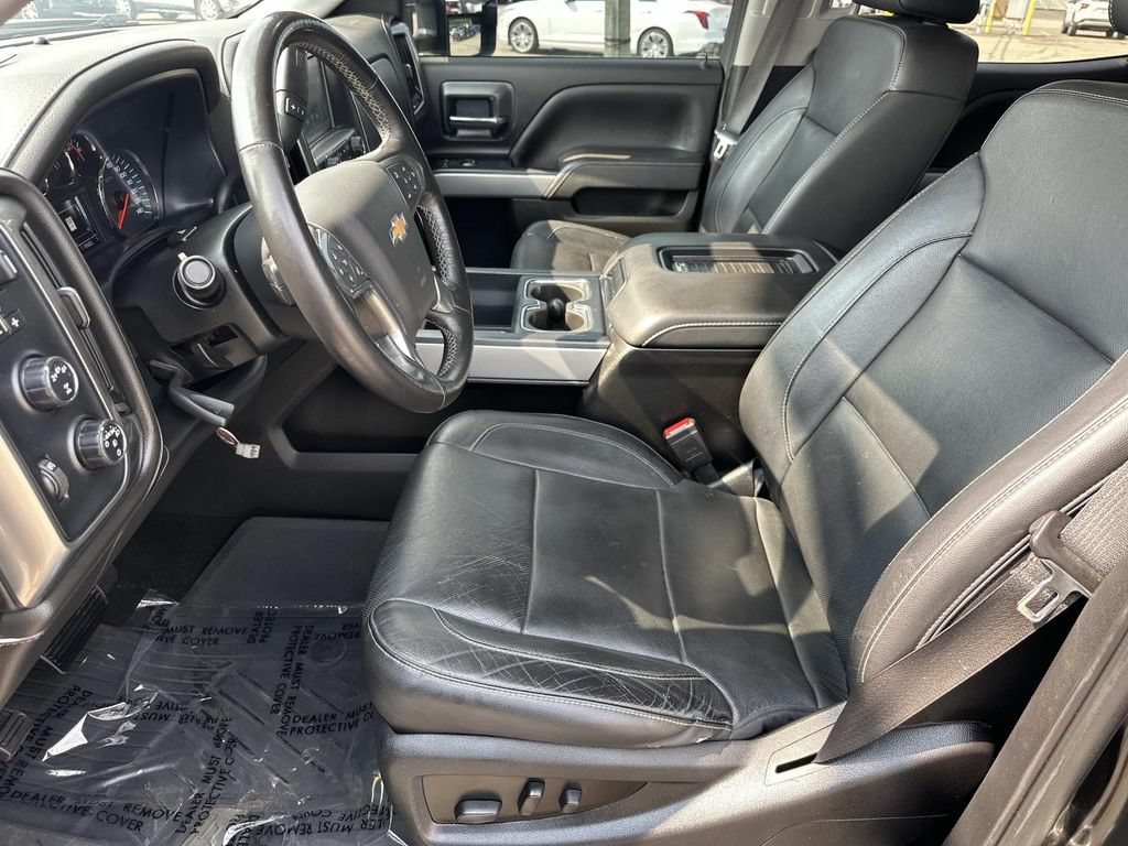 Used 2018 Chevrolet Silverado 2500 LTZ w/ Vortec Plus Package AWD/4WD image 17