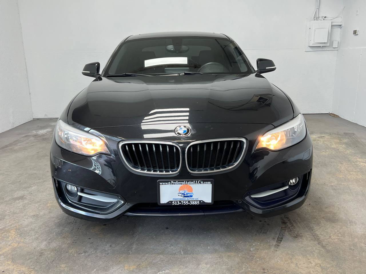 Used 2017 BMW 230i Coupe RWD image 2