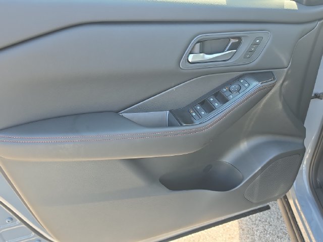 New 2026 Nissan Rogue SV w/ Rock Creek Premium Package AWD/4WD image 18