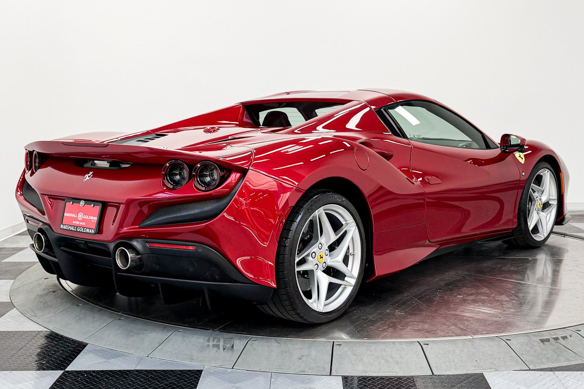 Used 2023 Ferrari F8 Tributo RWD image 41