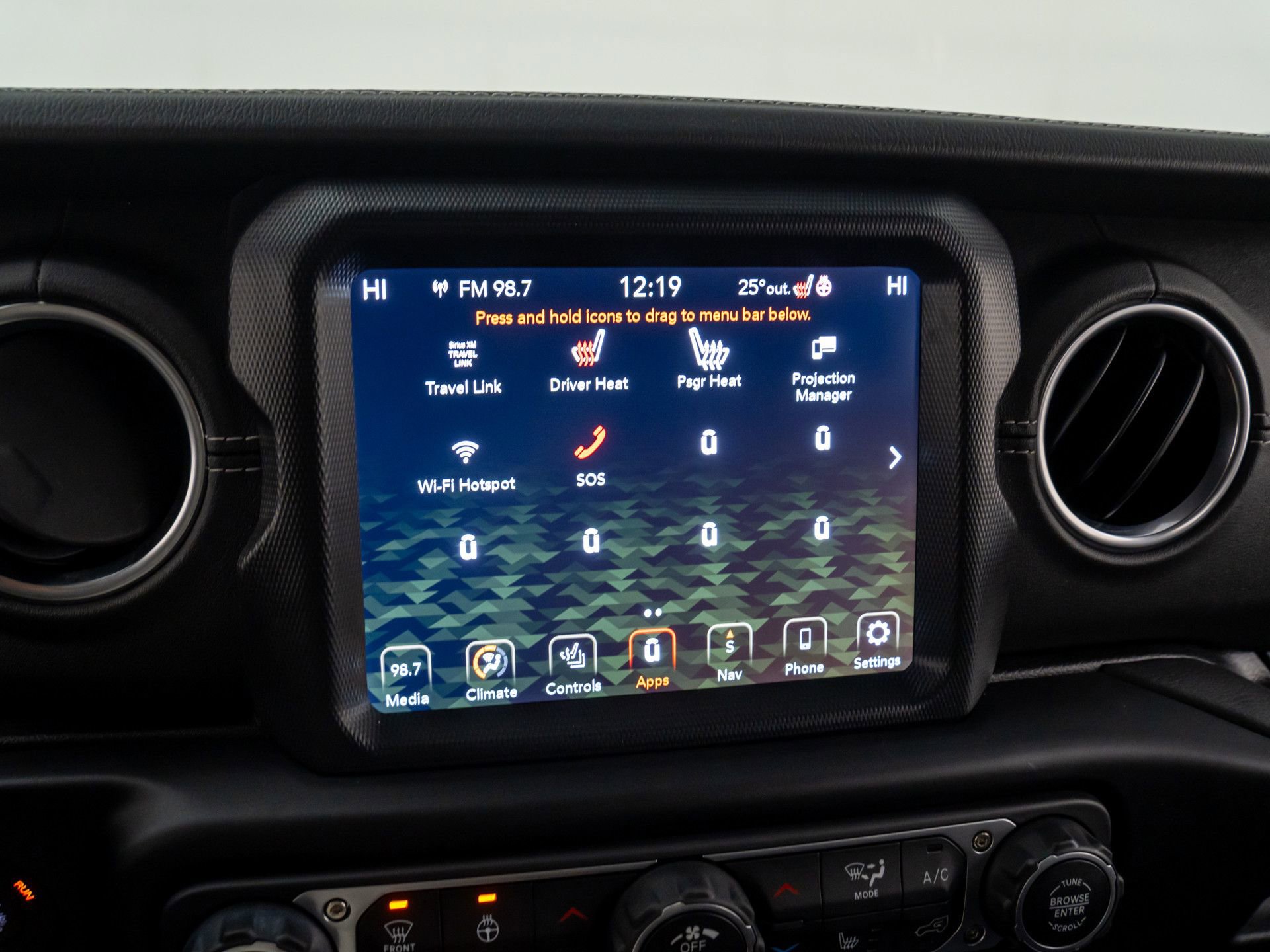 Used 2023 Jeep Wrangler Unlimited Sahara w/ Cold Weather Group image 21