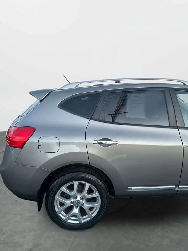 Used 2013 Nissan Rogue SL image 8