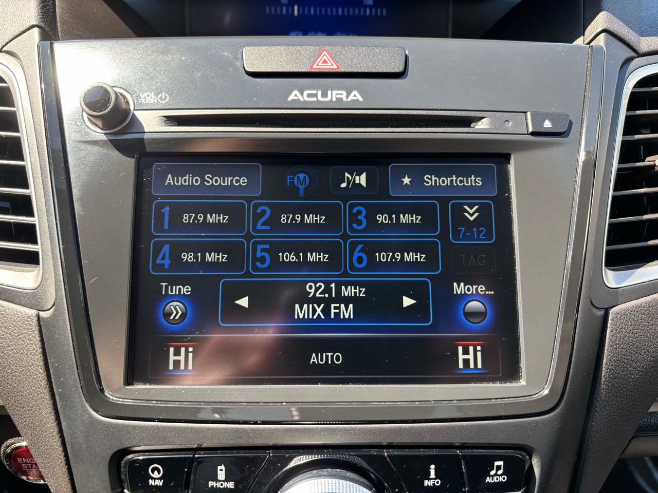 Used 2017 Acura RDX AWD w/ Advance Package image 30