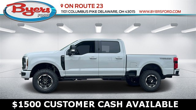 New 2025 Ford F350 XLT w/ Black Appearance Package