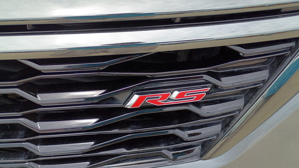 Used 2023 Chevrolet Equinox RS FWD image 14