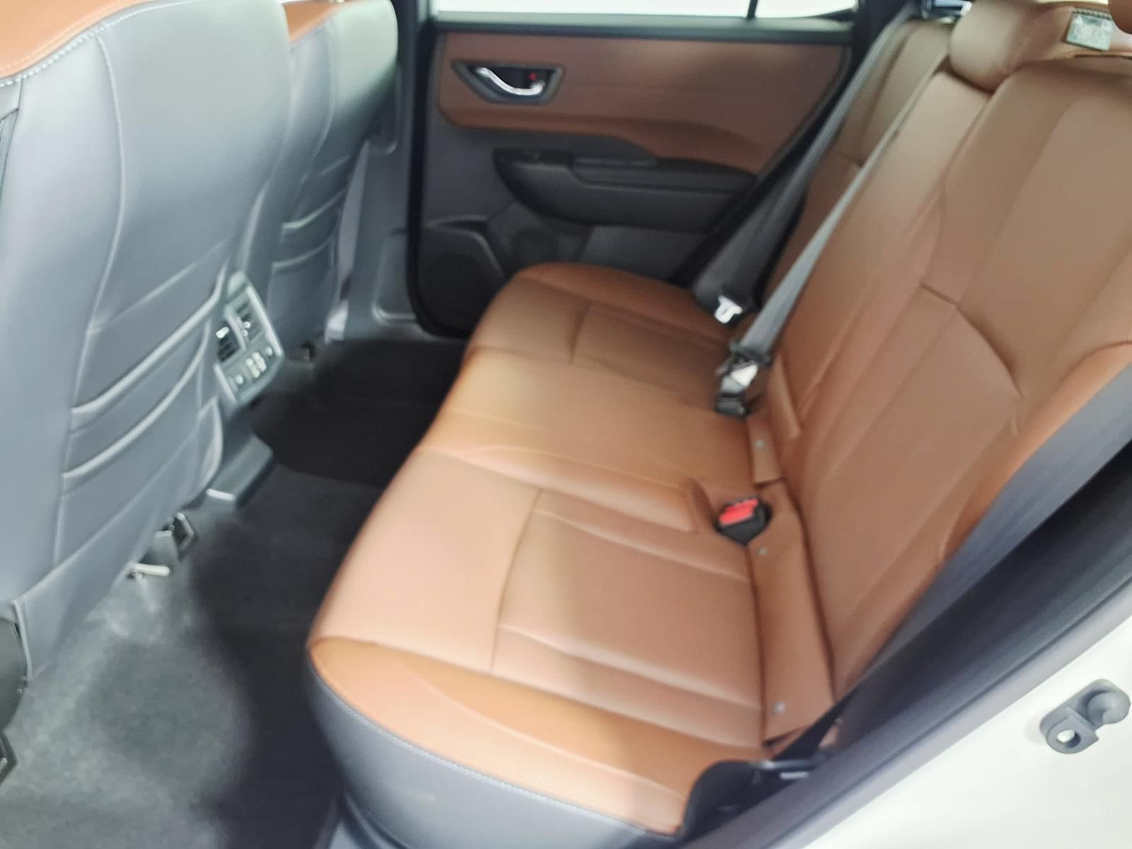 Used 2026 Subaru Outback Touring AWD/4WD image 10