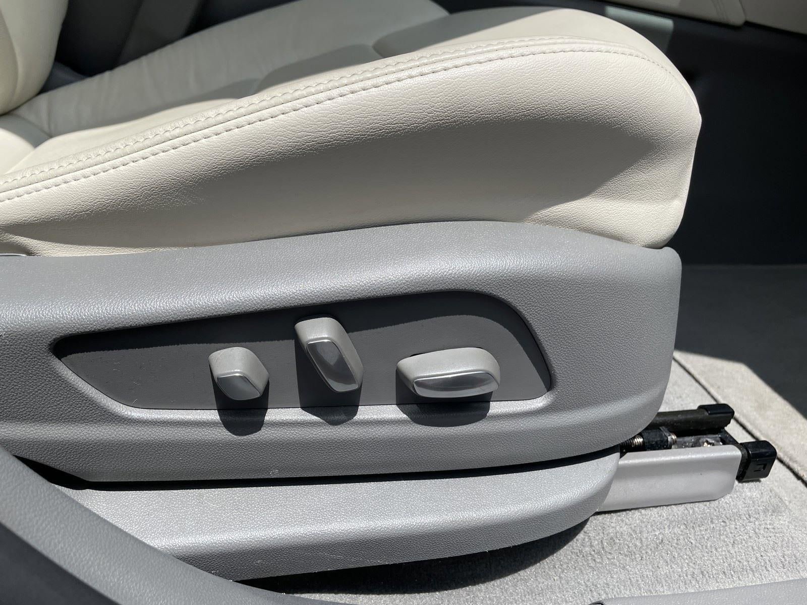 Used 2021 Cadillac XT6 Premium Luxury FWD image 55