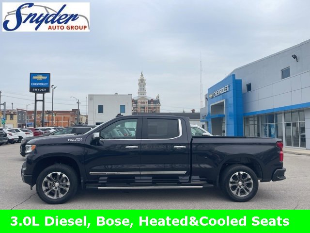 Used 2022 Chevrolet Silverado 1500 High Country image 1