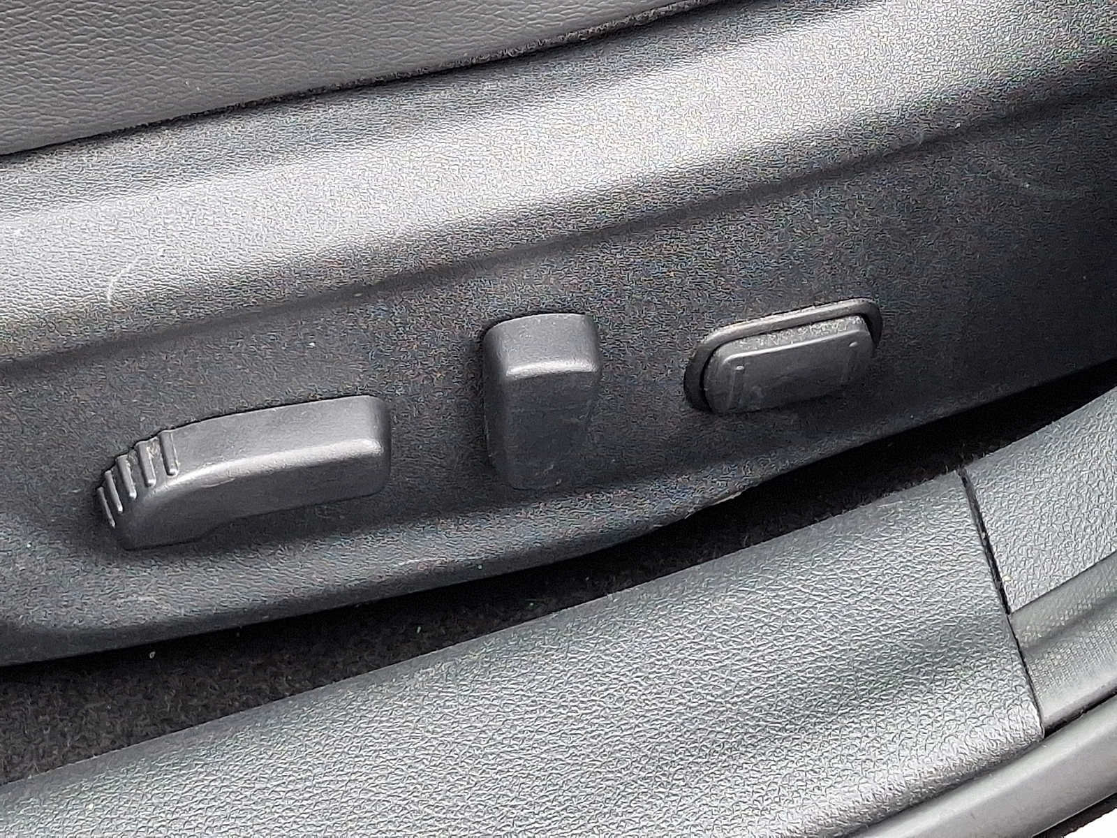 Used 2024 Nissan Sentra SR w/ SR Premium Package FWD image 25