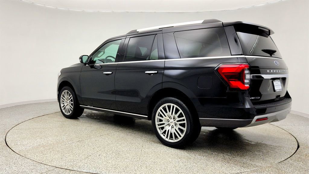 Used 2023 Ford Expedition Limited image 7