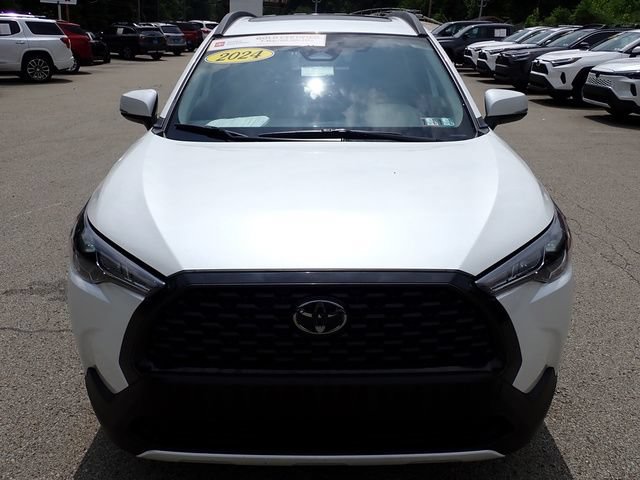 Certified 2024 Toyota Corolla Cross LE w/ Moonroof Package AWD/4WD image 11