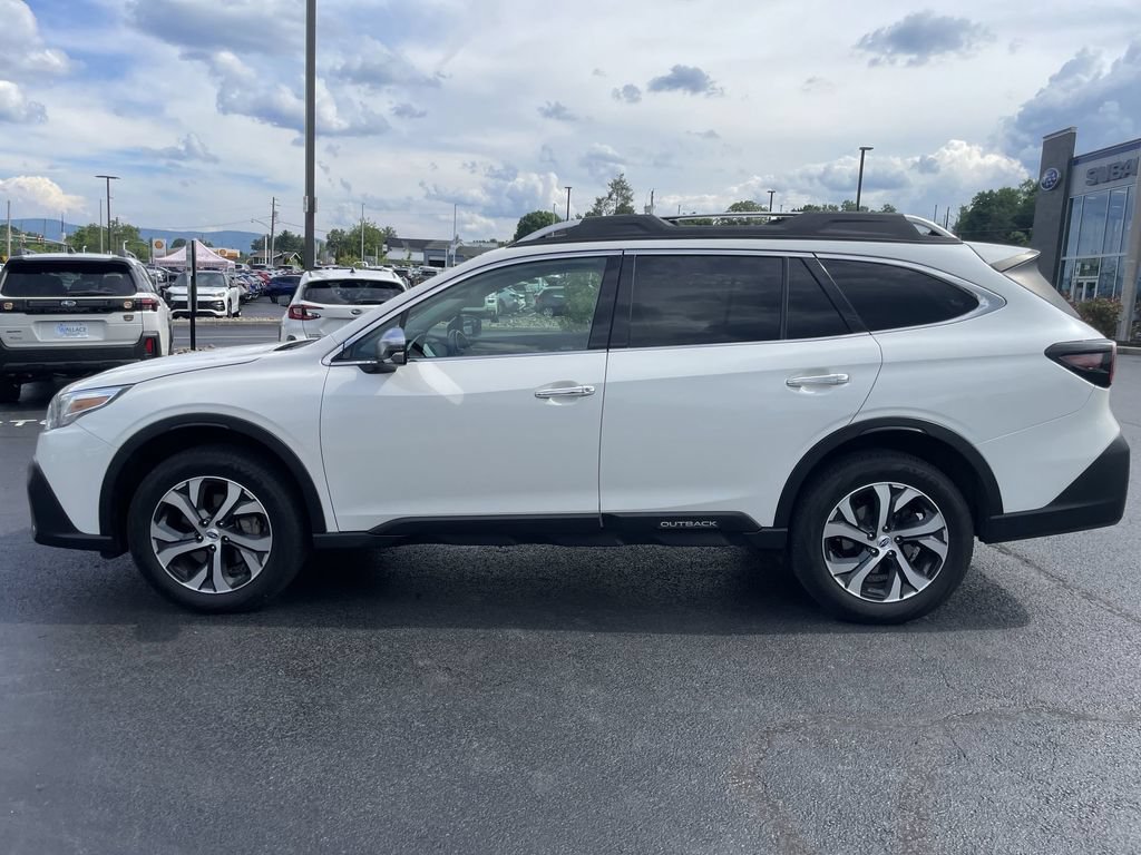 Used 2020 Subaru Outback Touring AWD/4WD image 3