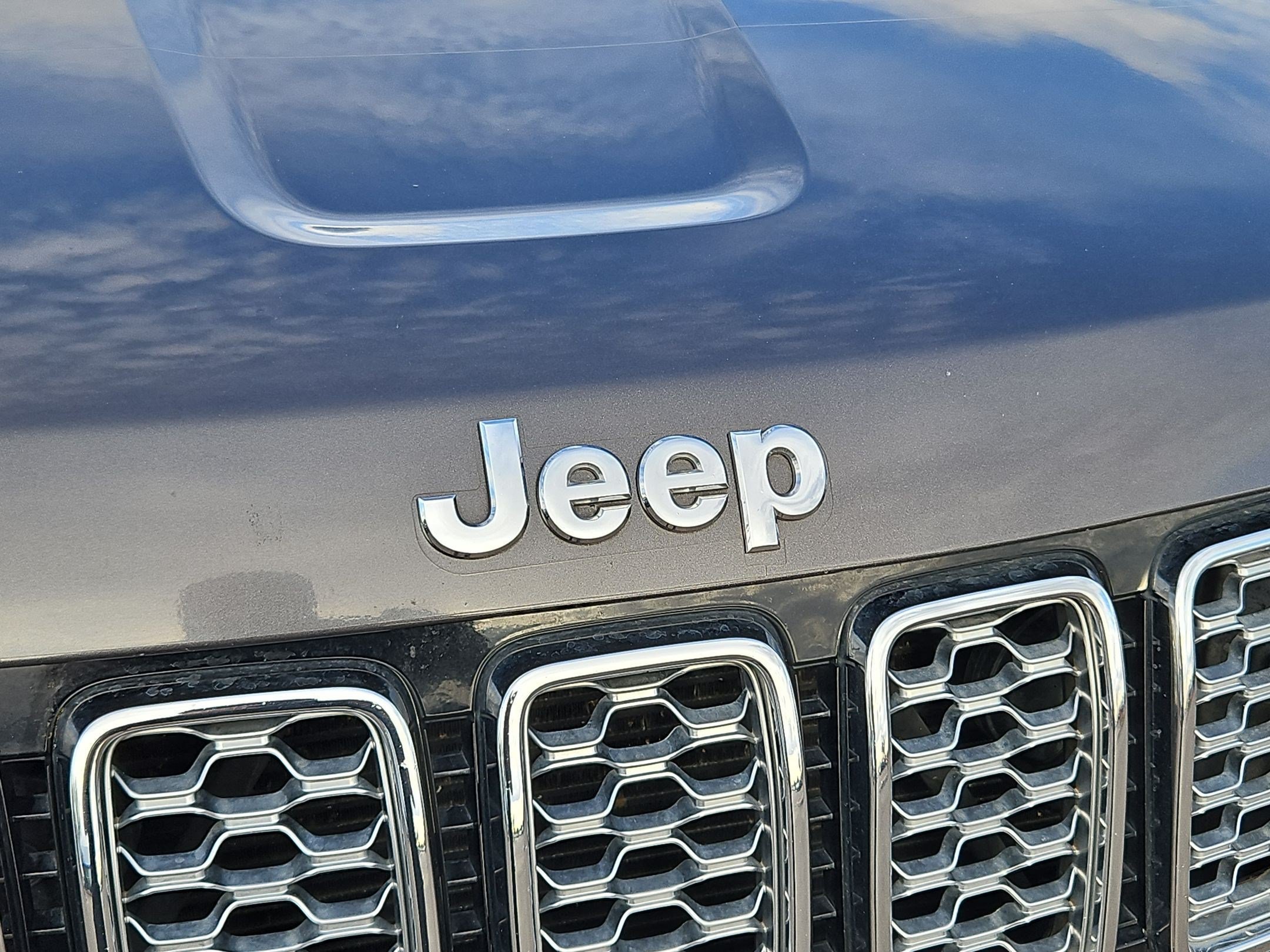 Used 2018 Jeep Grand Cherokee Summit AWD/4WD image 13