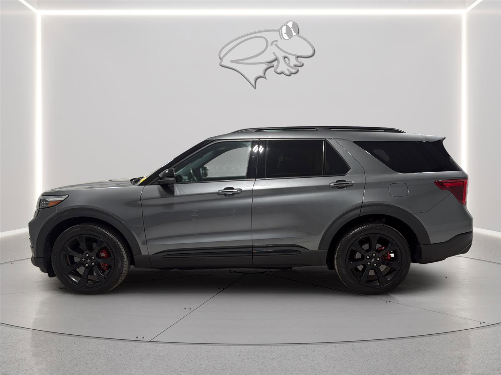 Used 2023 Ford Explorer ST w/ Equipment Group 401A AWD/4WD image 3