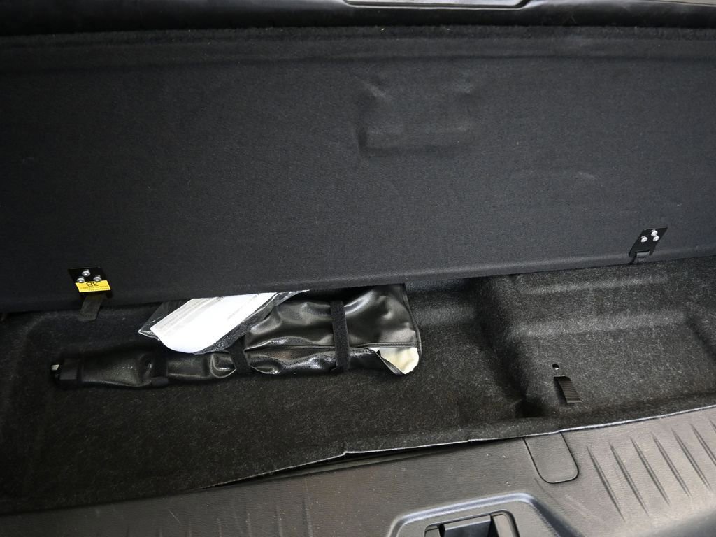 Used 2023 Nissan Armada SL w/ Cargo Package AWD/4WD image 42