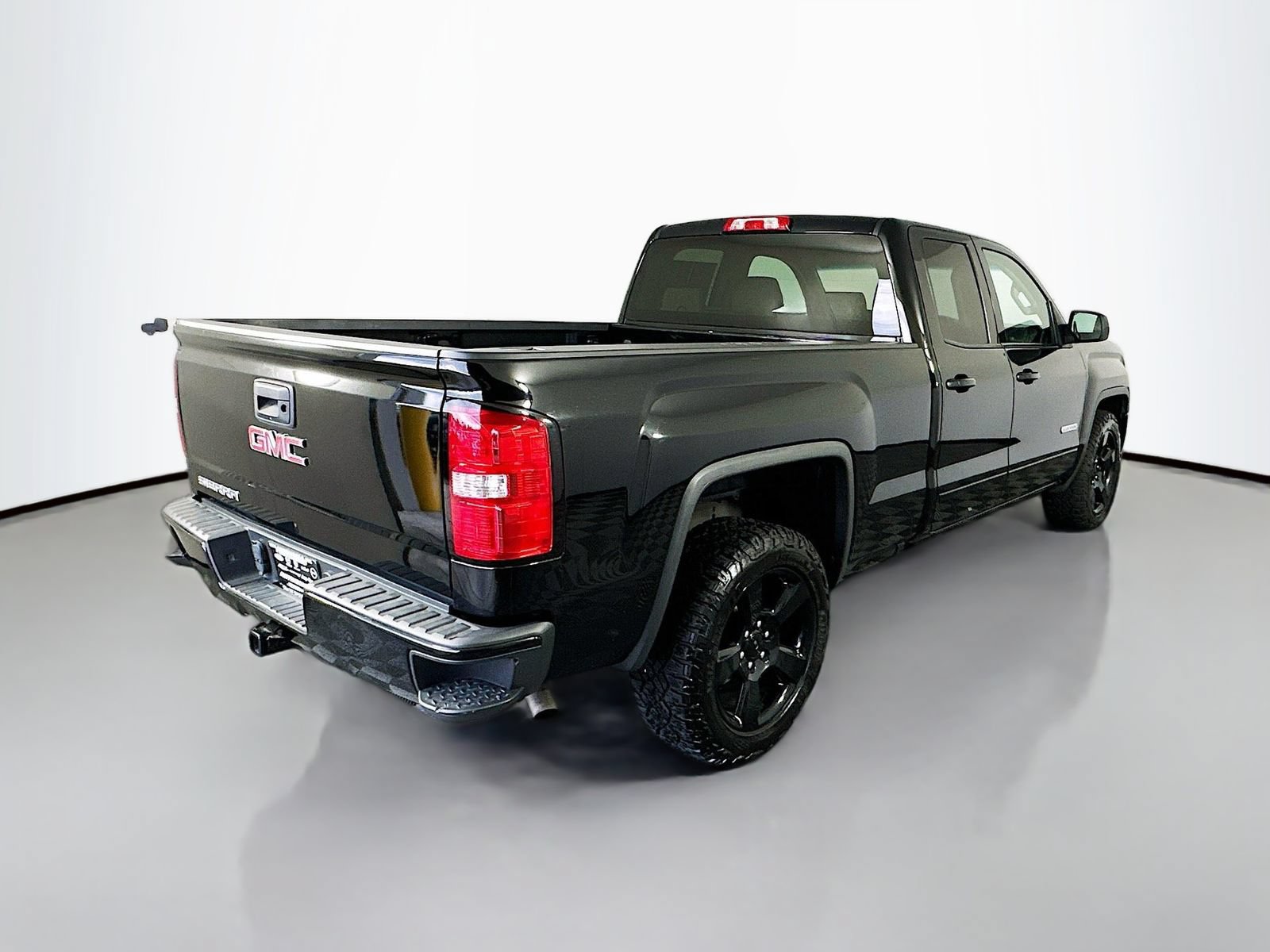 Used 2017 GMC Sierra 1500 2WD Double Cab w/ Elevation Edition image 7